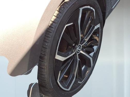 Gun Metallic 2023 Nissan Altima SR FWD