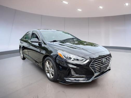 Phantom Black 2018 Hyundai SONATA SEL