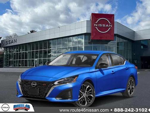 2025 Nissan Altima SR FWD