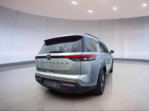 2024 Nissan Pathfinder SV 4WD