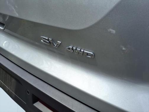 2024 Nissan Pathfinder SV 4WD