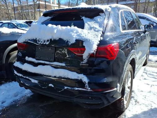 2025 Audi Q3 Premium 45 TFSI S line quattro Tiptronic