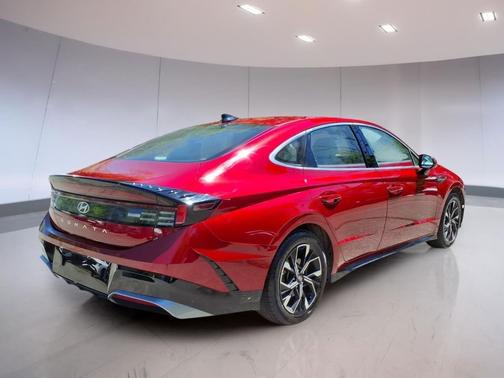Ultimate red 2024 Hyundai SONATA SEL