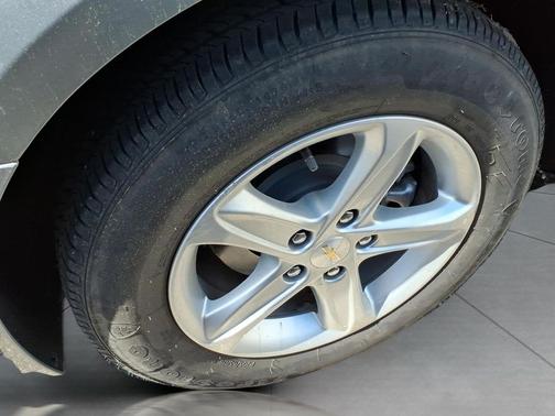 Sterling Gray Metallic 2023 Chevrolet Malibu 1LS
