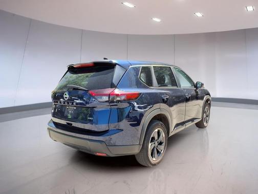 Deep Ocean Blue Pearl 2025 Nissan Rogue SV