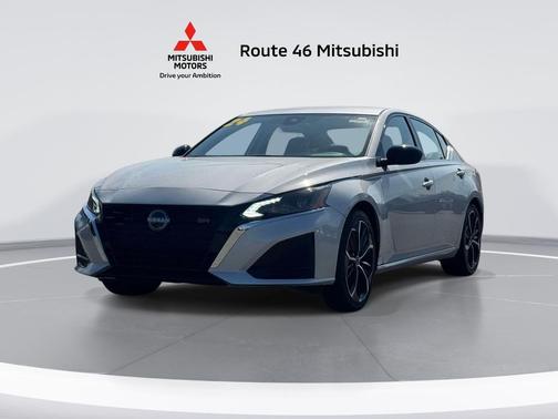 Brilliant Silver 2024 Nissan Altima SR FWD