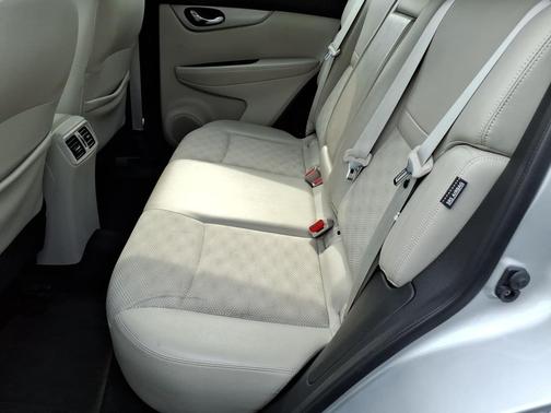 2020 Nissan Rogue Sport SV