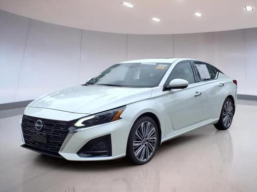 2024 Nissan Altima 2.5 SL