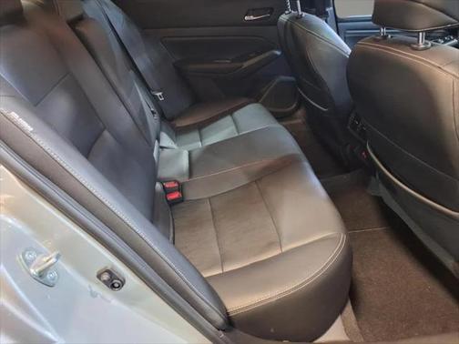 2022 Nissan Altima 2.5 SL
