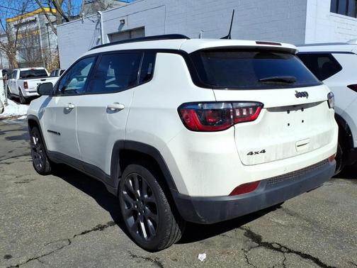 2021 Jeep Compass 80th Special Edition