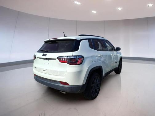 2021 Jeep Compass 80th Special Edition