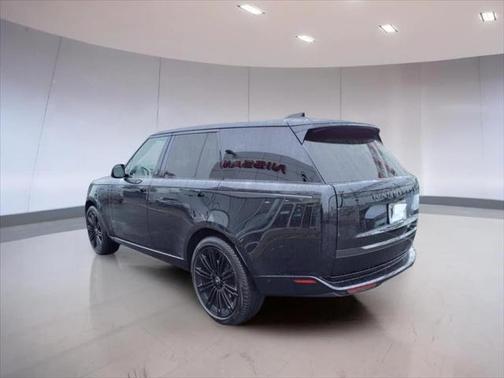 2023 Land Rover Range Rover P400 SE
