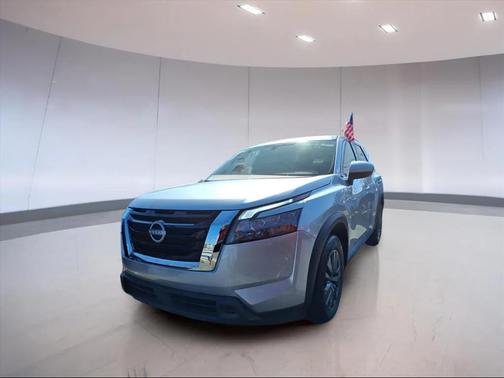 2024 Nissan Pathfinder SV 4WD