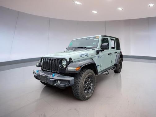 Earl Clearcoat 2023 Jeep Wrangler 4xe Willys