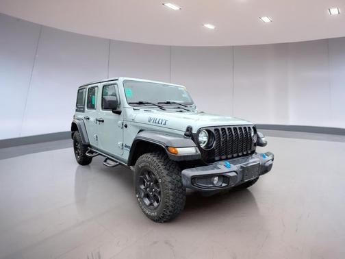 Earl Clearcoat 2023 Jeep Wrangler 4xe Willys