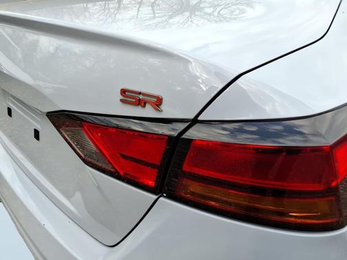 Gray Sky Pearl 2023 Nissan Altima SR FWD