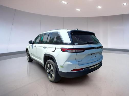 Bright White Clearcoat 2022 Jeep Grand Cherokee 4xe Base