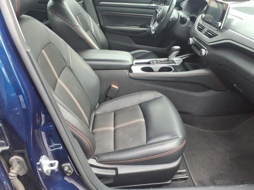 2023 Nissan Altima SR FWD