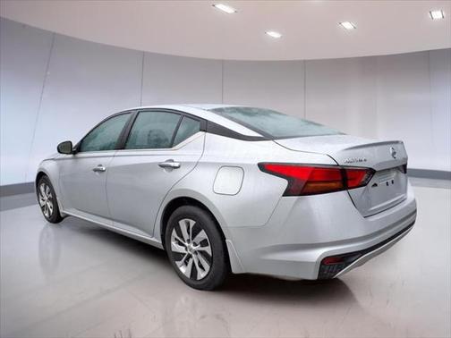 2022 Nissan Altima S FWD