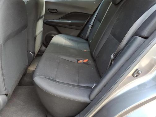2023 Nissan Kicks S
