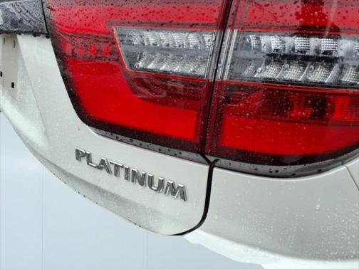 2022 Nissan Armada Platinum 4WD
