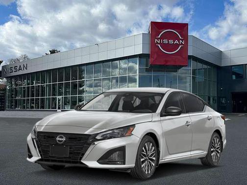 Brilliant Silver Metallic 2026 Nissan Altima SV AWD