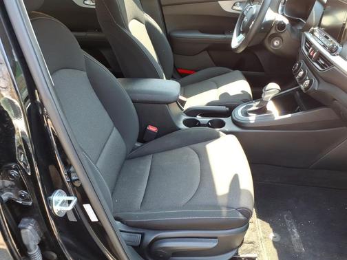 Aurora Black 2023 Kia Forte LXS