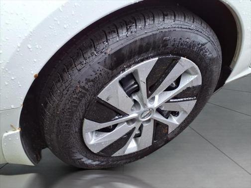 2022 Nissan Altima S FWD