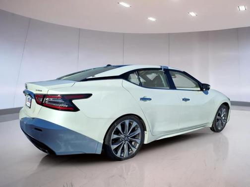 2022 Nissan Maxima 3.5 Platinum