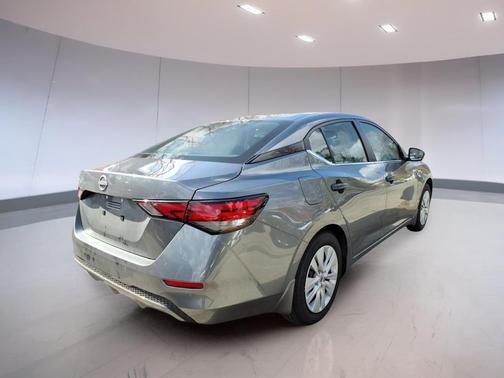 Gun Metallic 2025 Nissan Sentra S