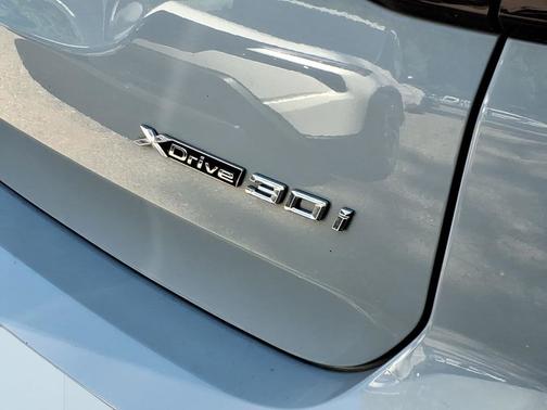 Brooklyn Grey Metallic 2023 BMW X3 xDrive30i