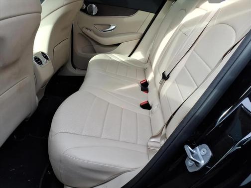 2019 Mercedes-Benz GLC 300 4MATIC