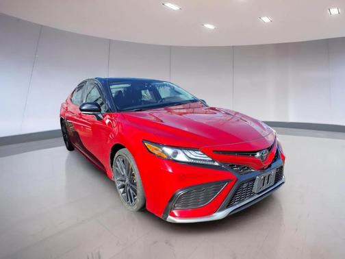 Supersonic Red/Midnight Black Metallic 2023 Toyota Camry XSE