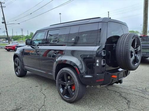 2023 Land Rover Defender 110 X