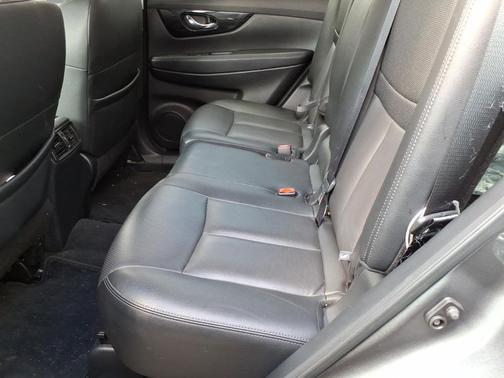 Brilliant Silver 2020 Nissan Rogue SL