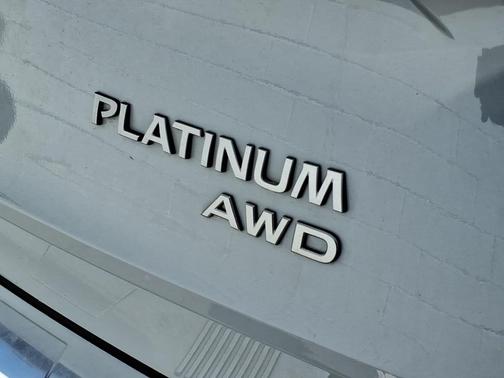 2024 Nissan Rogue Platinum