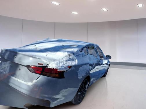 2023 Nissan Altima SR FWD