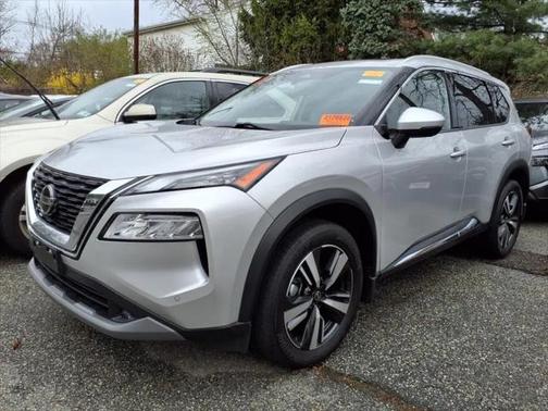 2021 Nissan Rogue SL
