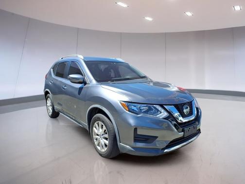 Gun Metallic 2018 Nissan Rogue SV