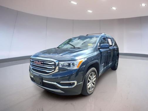 Dark Sky 2019 GMC Acadia SLE-2