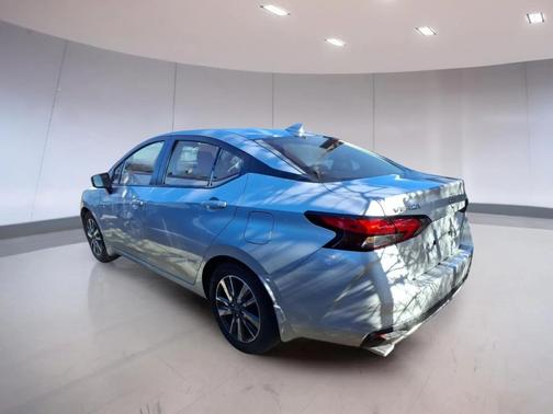 2024 Nissan Versa 1.6 SV