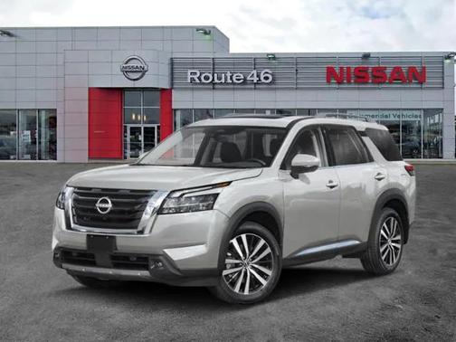 2025 Nissan Pathfinder Platinum 4WD