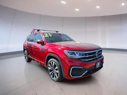 Aurora Red 2021 Volkswagen Atlas 3.6L SEL Premium