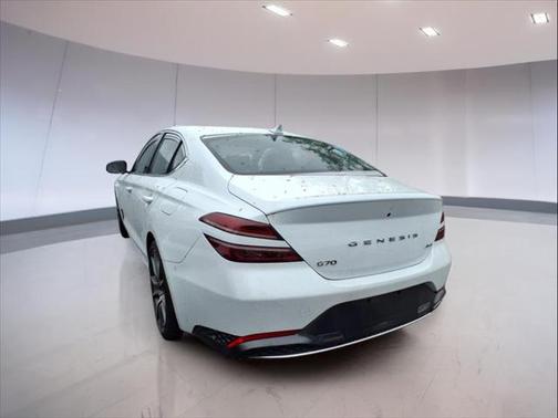 2023 Genesis G70 2.0T AWD
