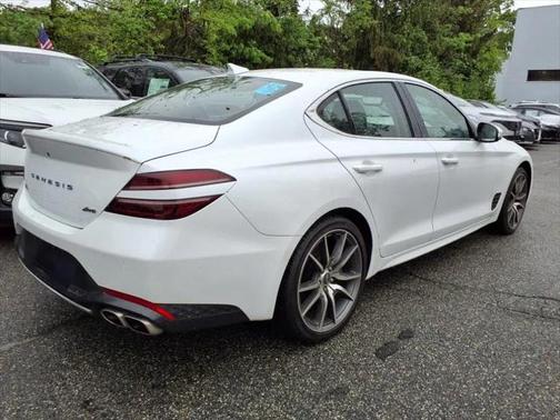 2023 Genesis G70 2.0T AWD