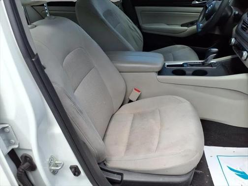 2020 Nissan Altima S FWD