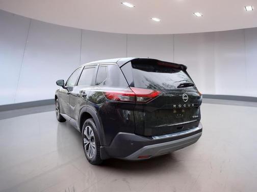 Super Black 2023 Nissan Rogue SV