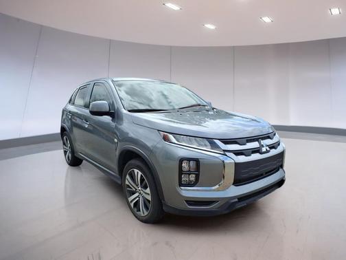 Alloy Silver Metallic 2025 Mitsubishi Outlander Sport 2.0 ES