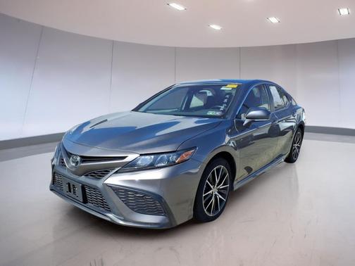 Predawn Gray Mica 2024 Toyota Camry SE