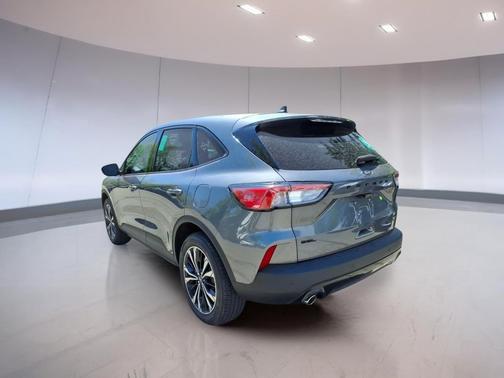 Carbonized Gray Metallic 2022 Ford Escape SEL